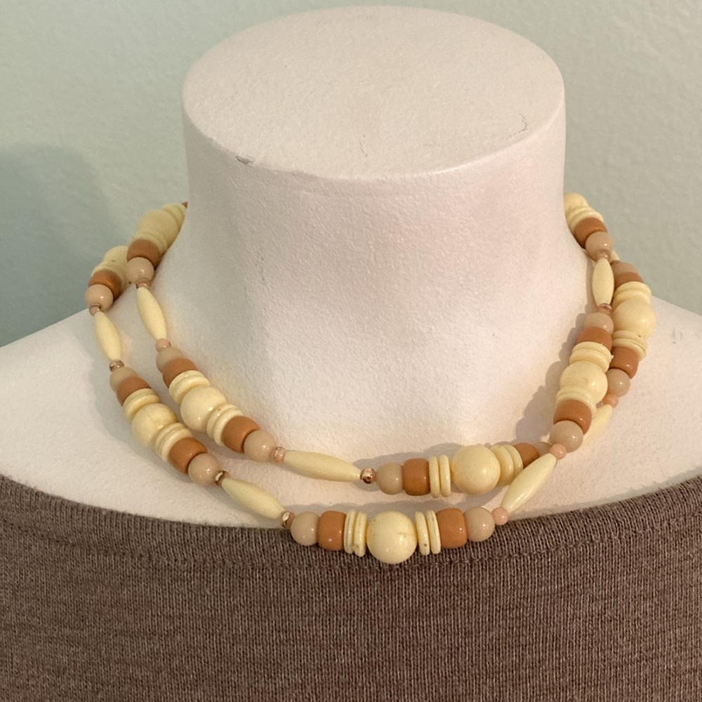 lucite Necklace with goldtone separators neutral colors tan cream retro jewelry